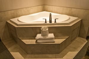 thumbnail: Jetted tub