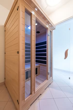 thumbnail: Sauna