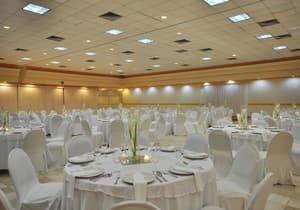 thumbnail: Banquet hall