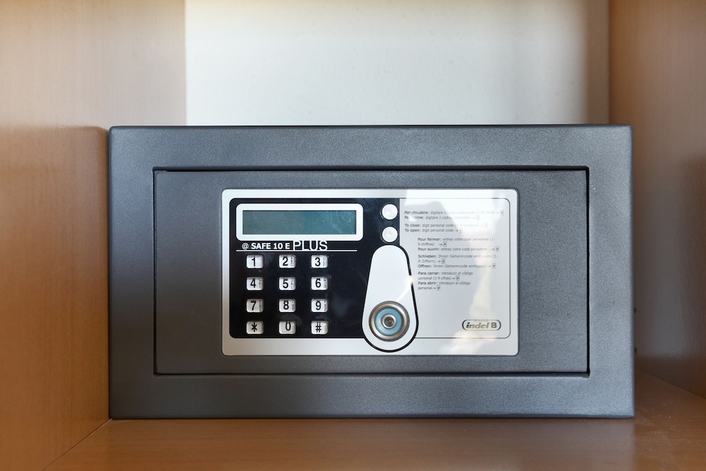 Room amenity