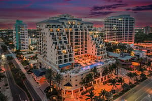 thumbnail: Front of property