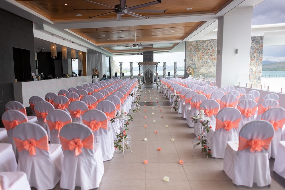 Indoor wedding