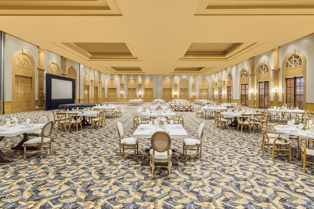 Banquet hall