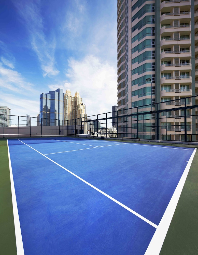 Tennis court