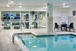 thumbnail: Pool
