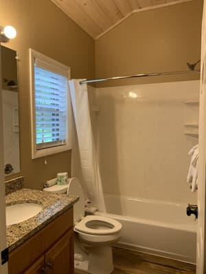 thumbnail: Bathroom
