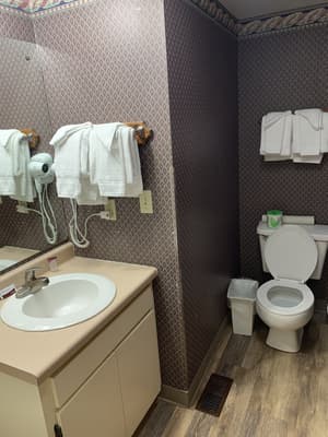 thumbnail: Bathroom