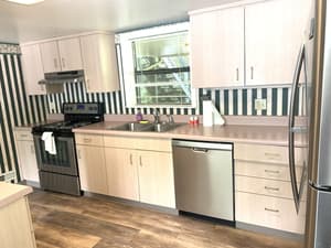 thumbnail: Private kitchen
