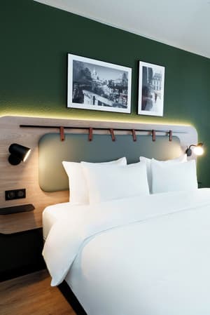 thumbnail: Room