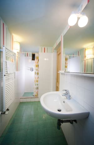 thumbnail: Bathroom