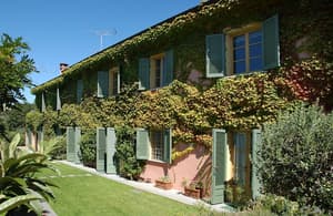 thumbnail: Exterior
