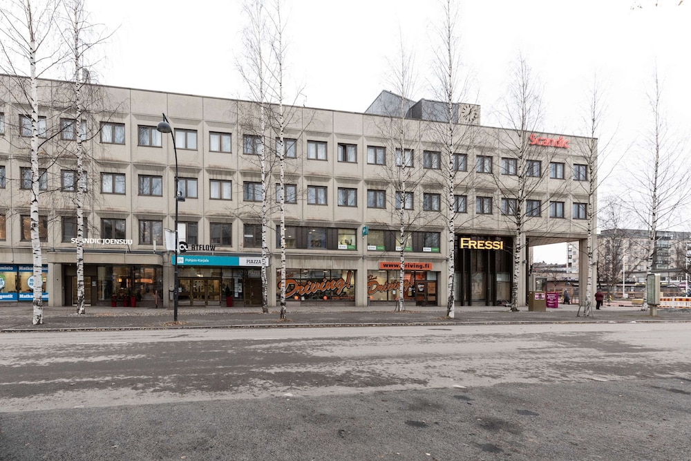 Primary image