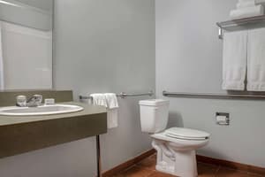 thumbnail: Bathroom