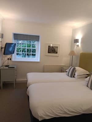 thumbnail: Room