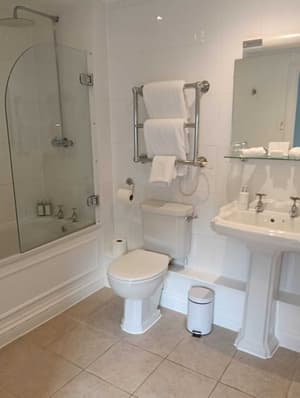 thumbnail: Bathroom