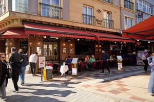thumbnail: Restaurant