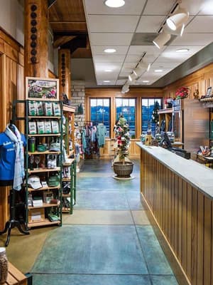 thumbnail: Gift shop