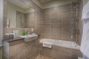 thumbnail: Bathroom