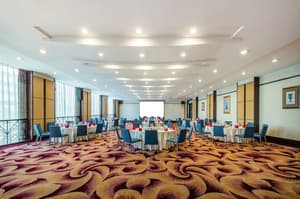 thumbnail: Banquet hall