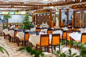 thumbnail: Restaurant