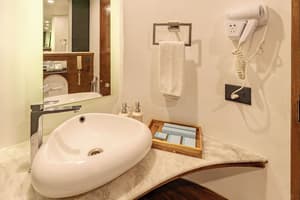 thumbnail: Bathroom