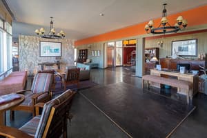 thumbnail: Interior