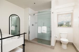 thumbnail: Bathroom shower