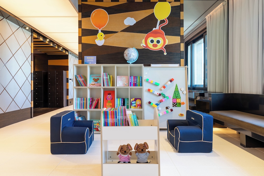 Children's play area - indoor