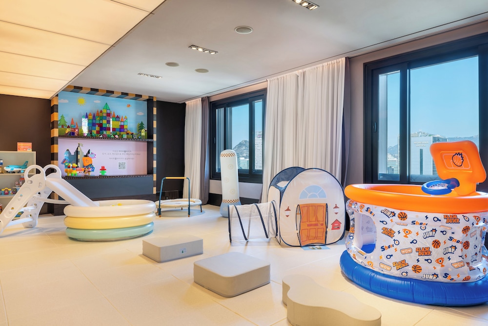 Children's play area - indoor