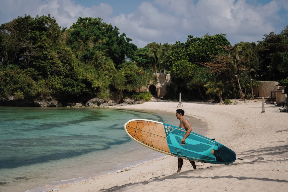 Surfing/boogie boarding
