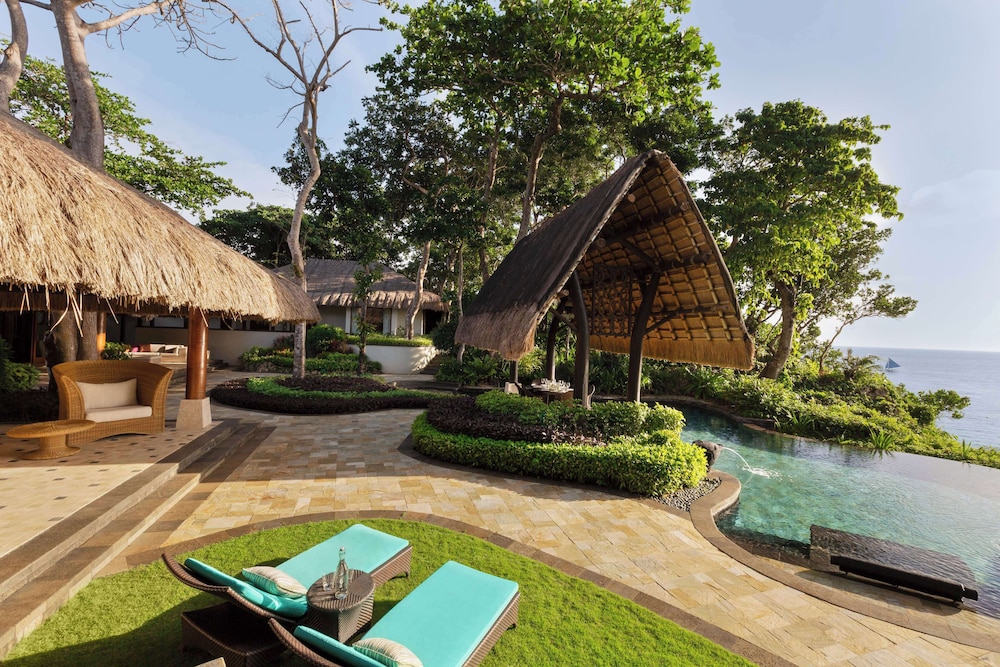 Private pool
