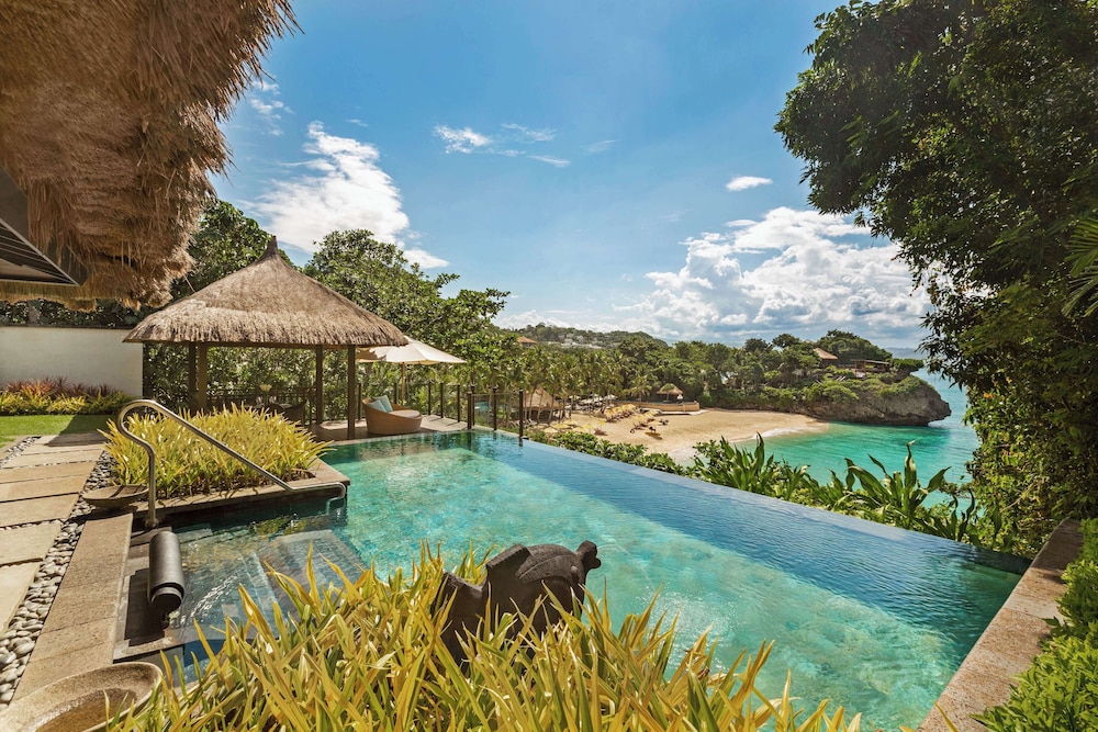 Private pool