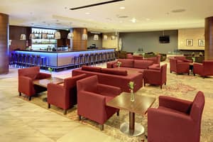 thumbnail: Bar (on property)