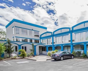 thumbnail: Exterior