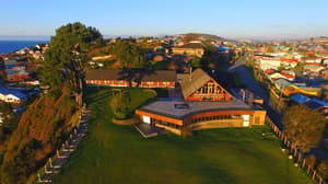thumbnail: Front of property