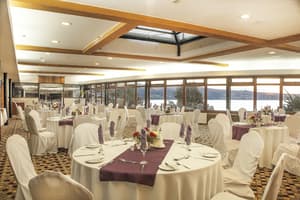 thumbnail: Banquet hall