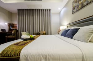 thumbnail: Room