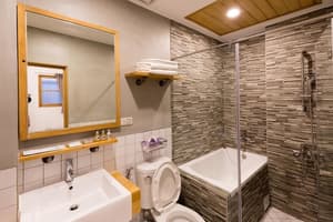 thumbnail: Bathroom