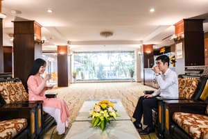 thumbnail: Reception hall