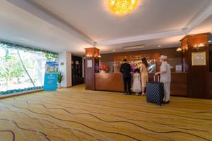 thumbnail: Reception hall
