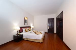 thumbnail: Room