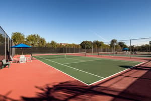 thumbnail: Tennis court