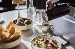 thumbnail: Restaurant