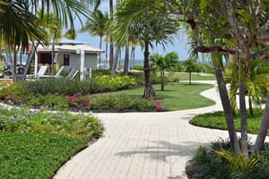 thumbnail: Exterior