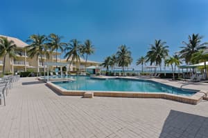 thumbnail: Outdoor pool