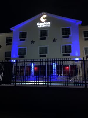 thumbnail: Front of property - evening/night