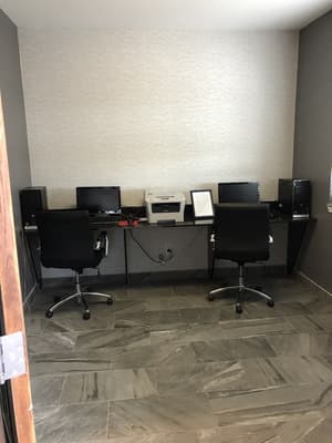 thumbnail: Business center