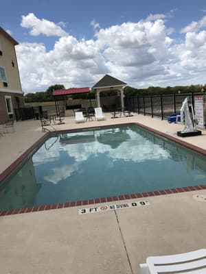 thumbnail: Pool