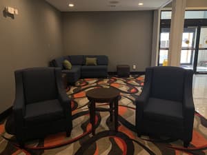 thumbnail: Lobby sitting area