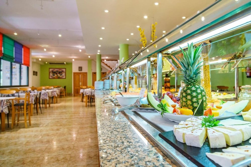 Restaurant-cafeteria